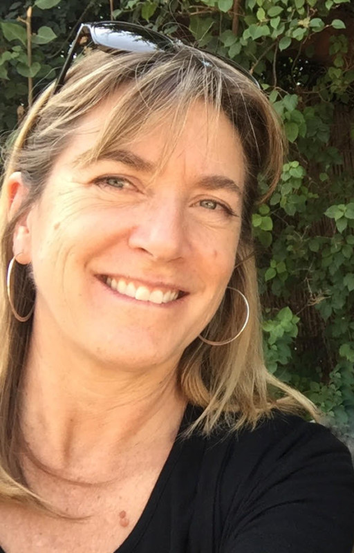 Dr Kirsten Gilardi portrait