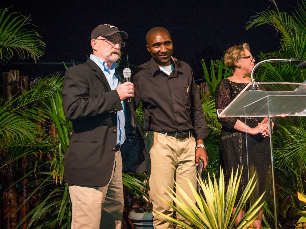 Gorilla Doctors Director Dr. Mike Cranfield with Dr. Eddy on stage at the Houston Zoo fundraiser.